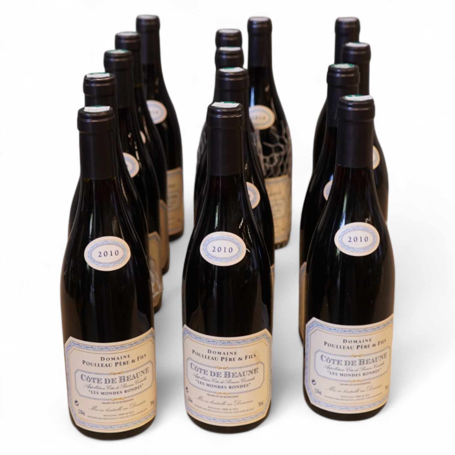 Domaine Poulleau Père & Fils, Côte de Beaune Les Mondes Rondes, 2010